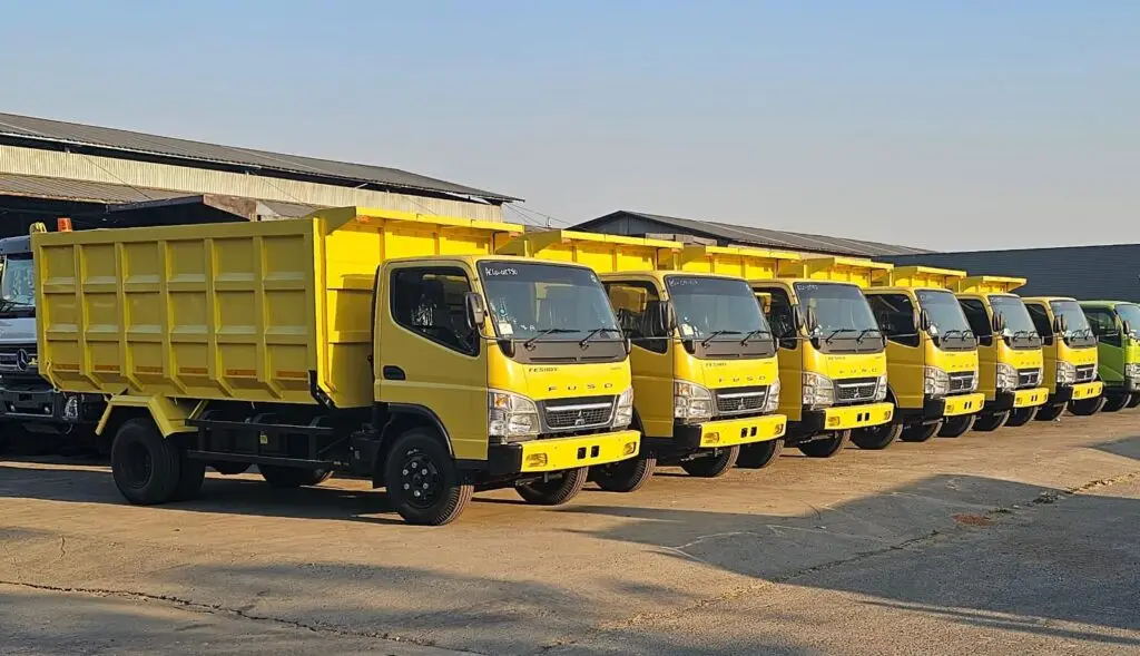 truk fuso